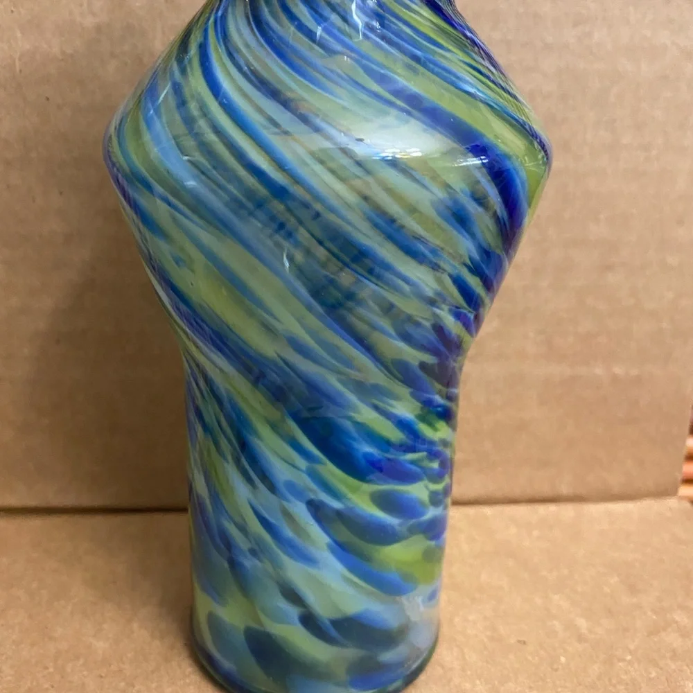 Blue Green swirl‎ ruffle top glass vase